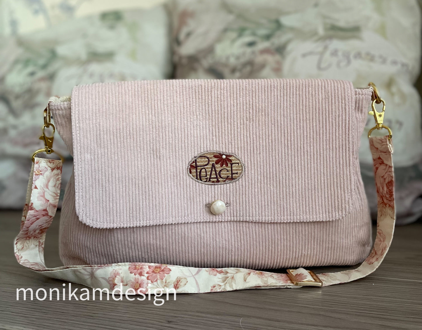 👜 Sy din egen Messenger Bag med praktiske detaljer