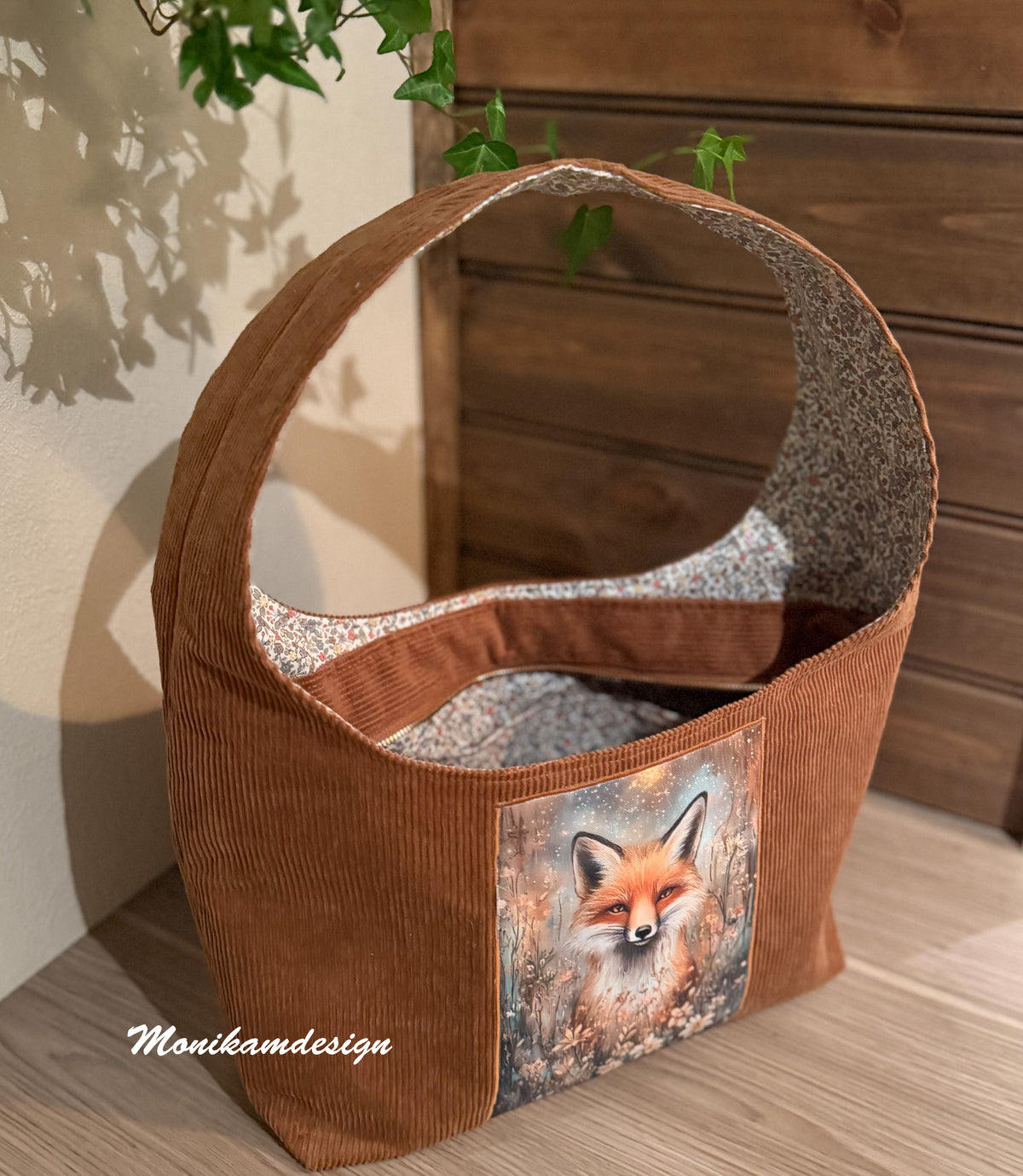 Håndsydd veske i vakker konjakkfarget kordfløyel 🦊