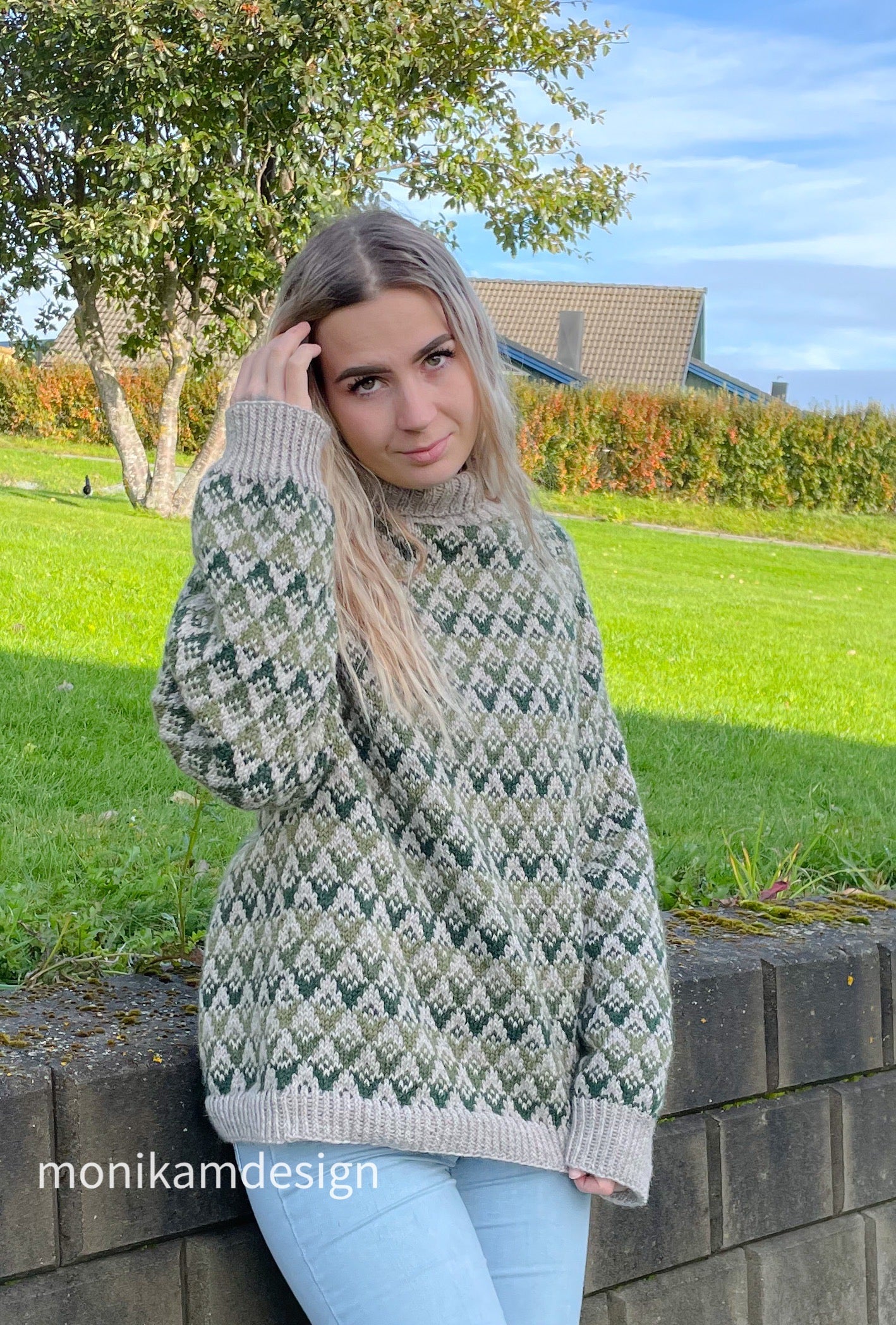 Diamond Drops Sweater Thicker Edition and Lightweight Edition