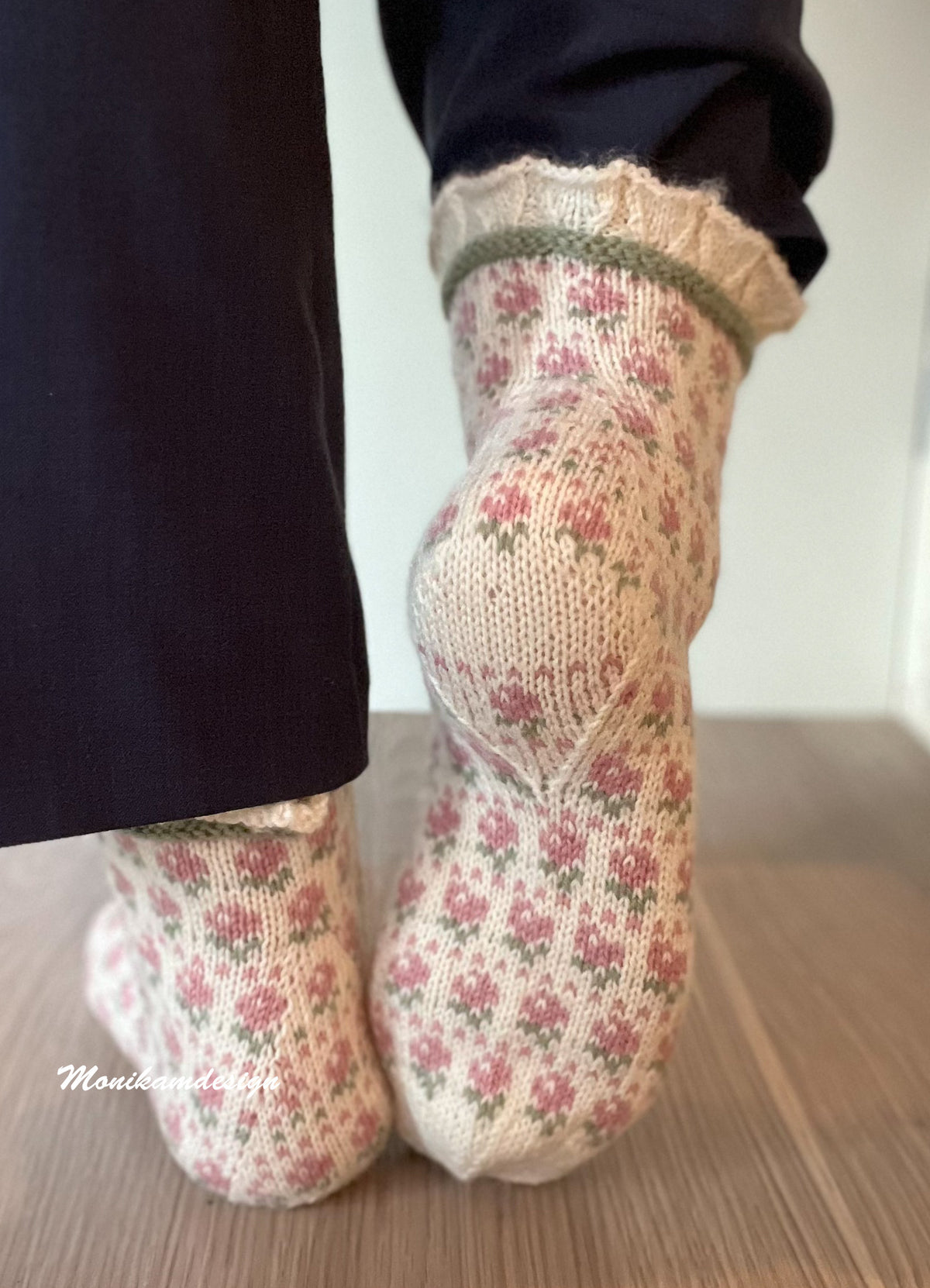 Fiol Patterns Fiol Socks Knitting Pattern – Monikamdesign